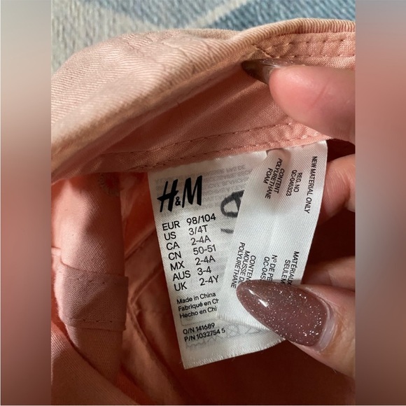 H&M toddler girl cotton hats - 2 pack - Picture 10 of 10